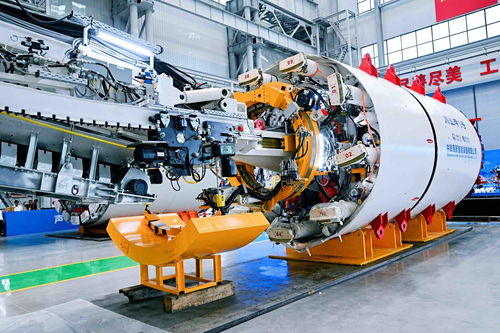 川山甲1號 四川首臺全鏈土壓平衡盾構機在新津下線，智能制造裝備再添新成員